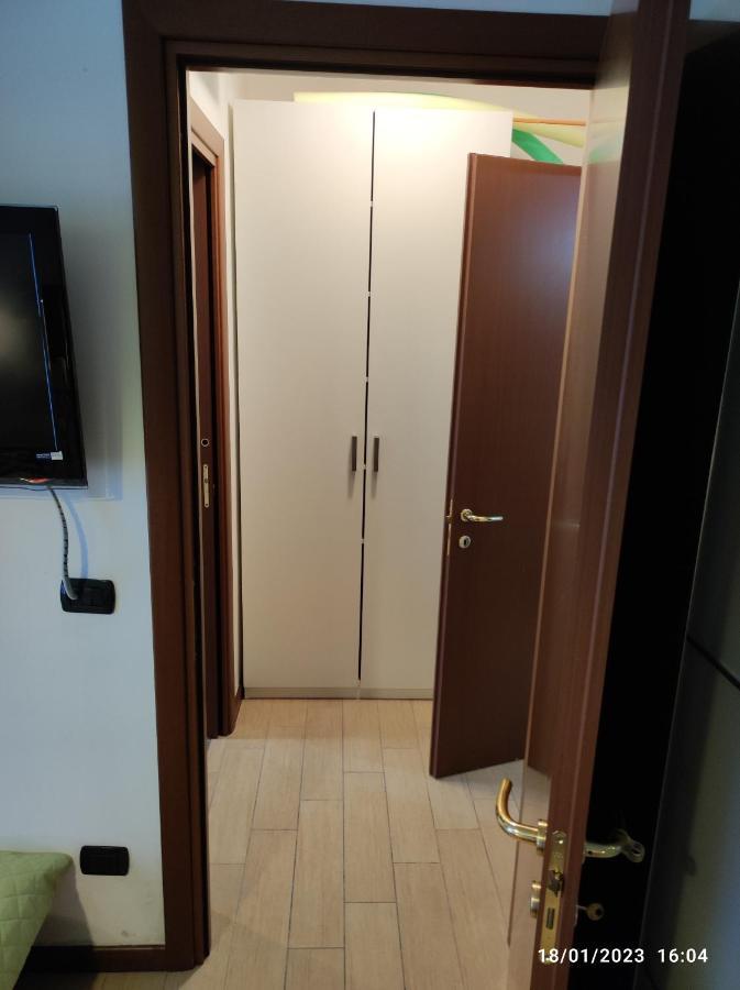 Casa Vacanze Da Riki Appartamento 1 Peschiera del Garda Exterior foto