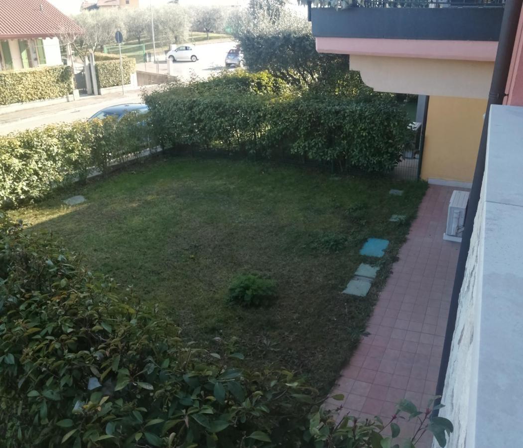 Casa Vacanze Da Riki Appartamento 1 Peschiera del Garda Exterior foto